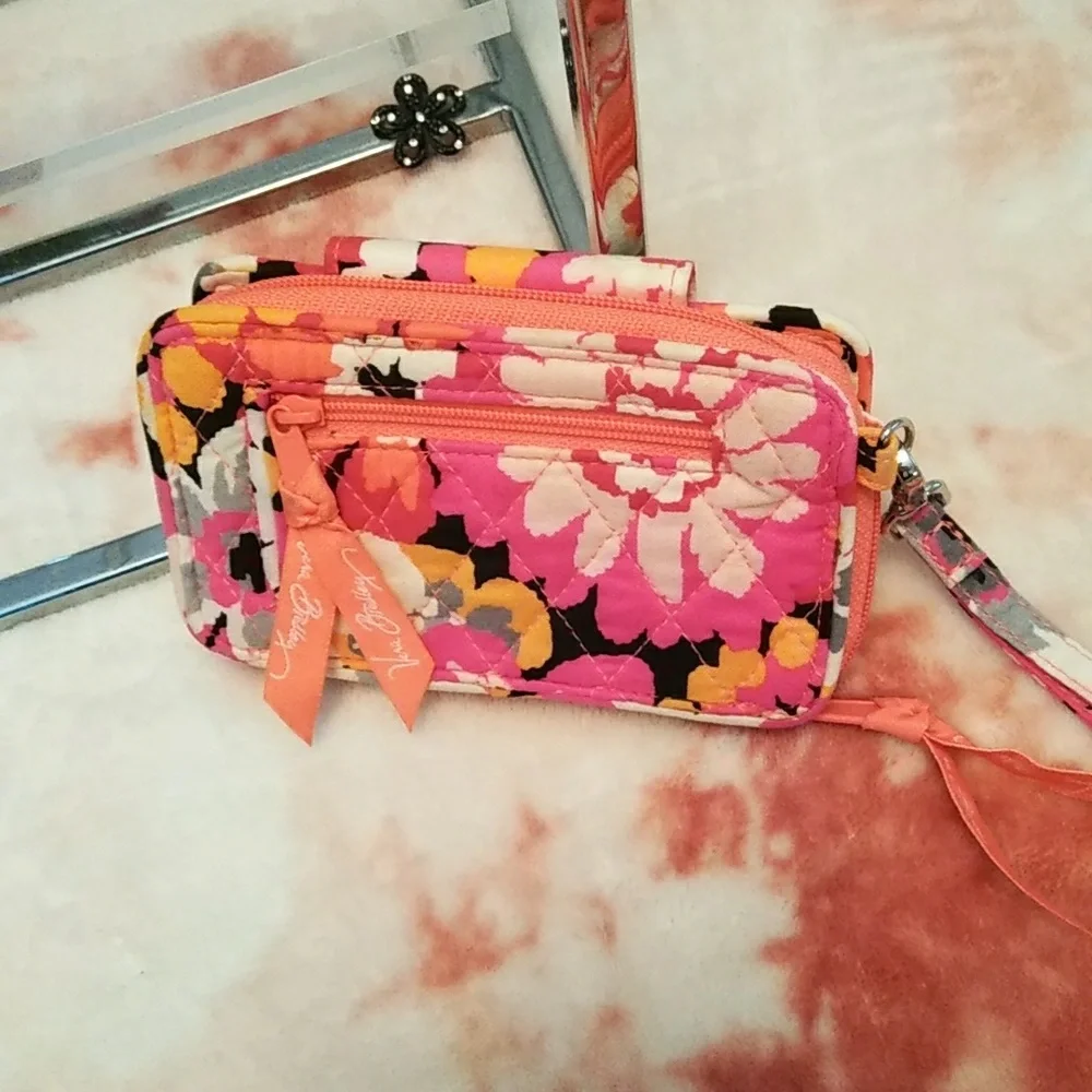 Vera Bradley Quilted Wallet/Convertible Wristlet